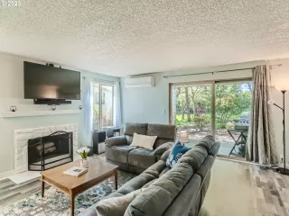 Photo #6: 23065864 Listing 