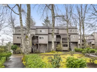 Photo #3: 23065891 Listing