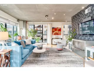 Photo #3: 23069375 Listing 