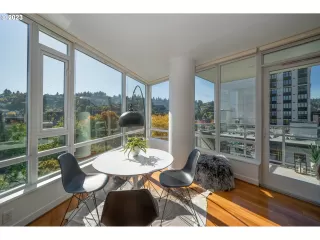 Photo #1: 23072436 Listing 