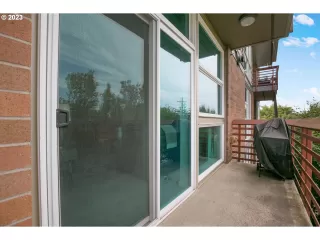 Photo #1: 23072743 Listing