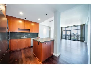 Photo #1: 23073086 Listing 