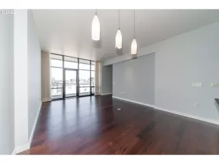 Photo #4: 23073086 Listing 