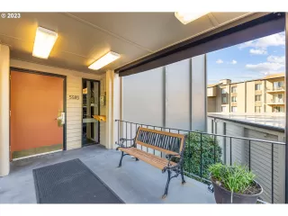 Photo #4: 23073736 Listing 