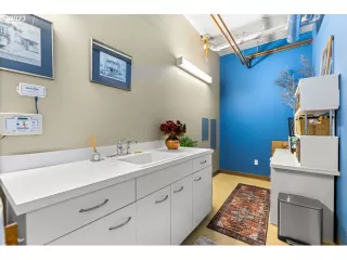 Photo #6: 23074821 Listing 