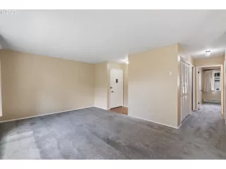 Photo #1: 23074878 Listing