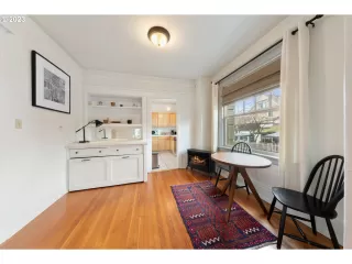 Photo #3: 23075210 Listing 