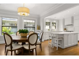 Photo #1: 23077636 Listing