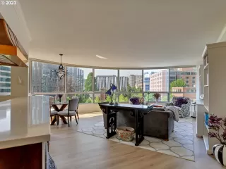 Photo #1: 23080125 Listing 