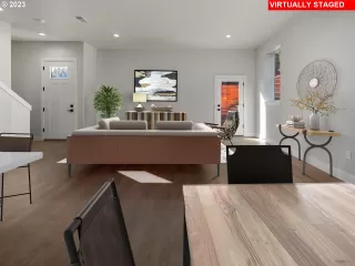 Photo #4: 23082587 Listing