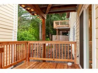 Photo #6: 23084759 Listing