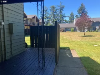 Photo #2: 23087057 Listing