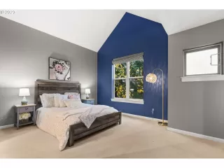 Photo #6: 23089339 Listing