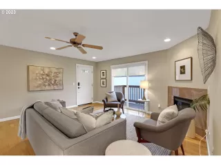 Photo #4: 23091885 Listing 