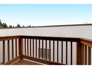 Photo #6: 23091885 Listing 