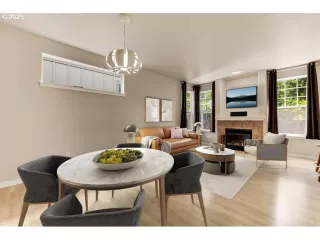 Photo #4: 23093729 Listing 