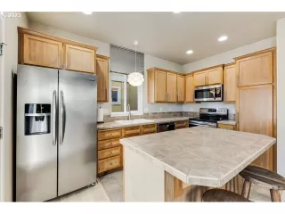 Photo #6: 23093729 Listing 