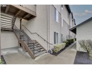 Photo #2: 23094087 Listing 