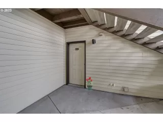 Photo #3: 23094087 Listing 