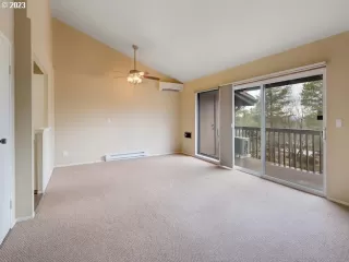 Photo #1: 23094909 Listing