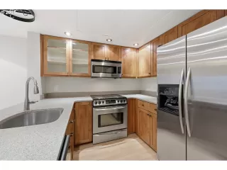 Photo #2: 230964966 Listing