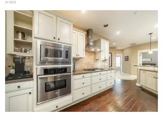 Photo #4: 23097001 Listing 