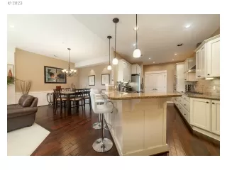 Photo #5: 23097001 Listing 