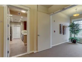 Photo #2: 23097247 Listing