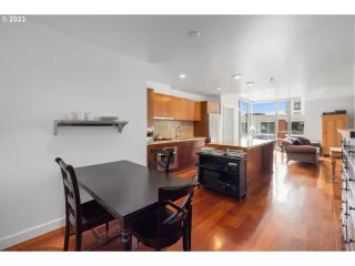 Photo #1: 23097309 Listing 