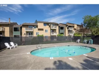 Photo #1: 23098487 Listing