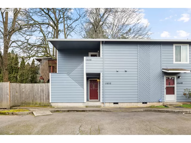 MLS: 23100987 Condo For Sale