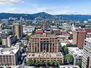 Photo #1: 23102226 Listing 