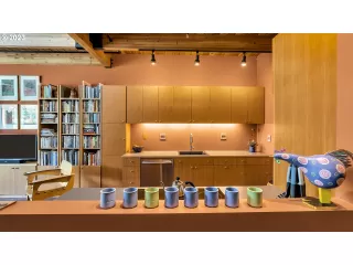 Photo #3: 23102592 Listing 