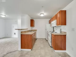 Photo #3: 23105813 Listing 