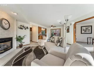 Photo #6: 231075422 Listing 