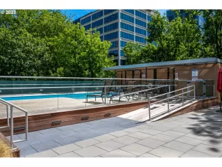 Photo #4: 23109189 Listing 