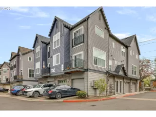 Photo #1: 23110930 Listing