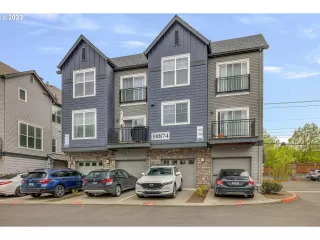 Photo #2: 23110930 Listing