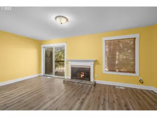 Photo #4: 23111135 Listing 