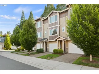 Photo #4: 23111697 Listing