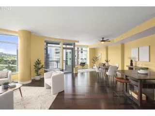 Photo #2: 23112642 Listing