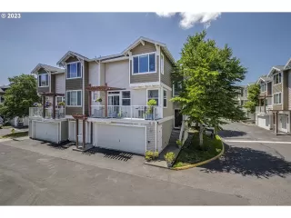 Photo #1: 23113033 Listing