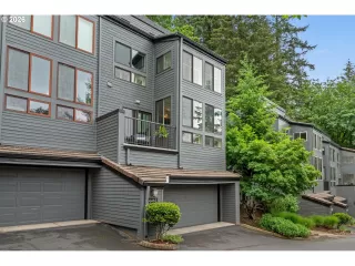 Photo #1: 231132658 Listing 