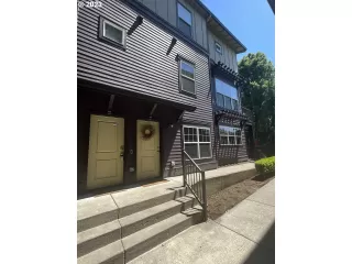 Photo #2: 23117783 Listing 