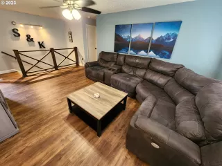 Photo #4: 23118096 Listing 