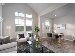 Photo #4: 23119391 Listing 