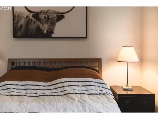 Photo #2: 23120116 Listing