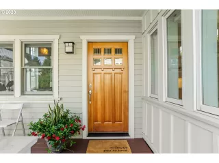 Photo #2: 23121670 Listing 