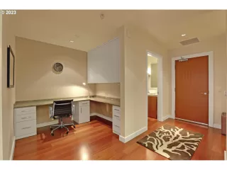 Photo #2: 23121754 Listing