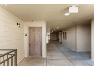 Photo #1: 23124924 Listing